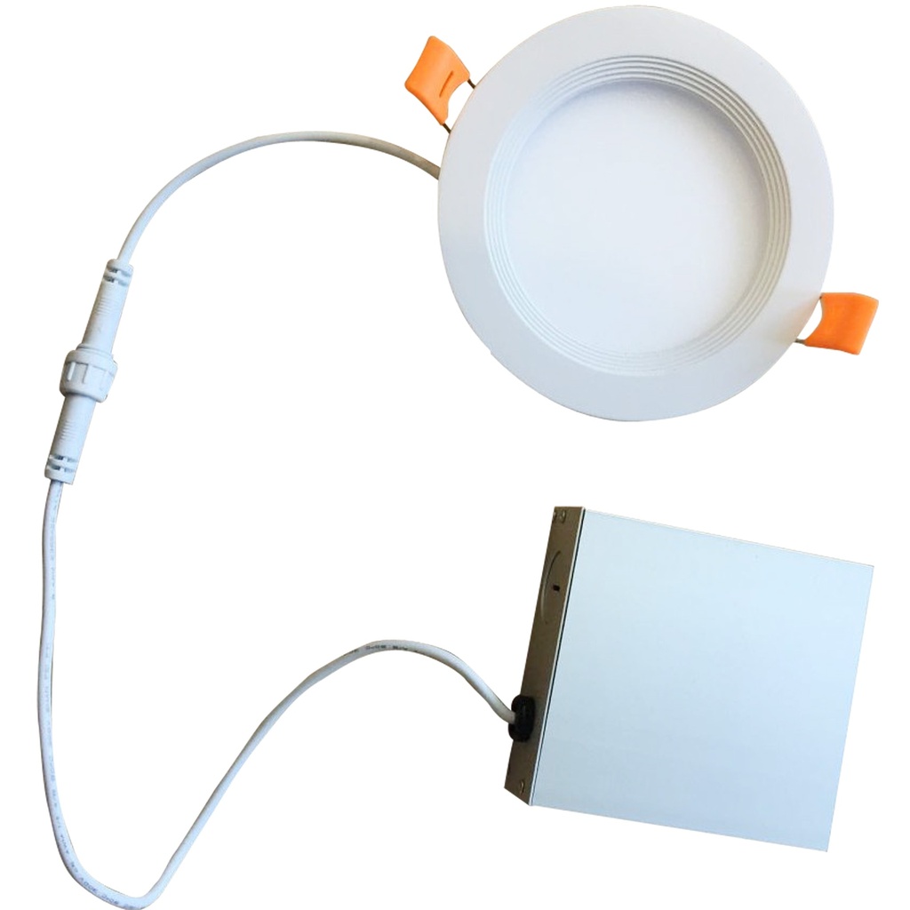 Luminaria para empotrar en cielo de 4" fija de LED integrado 9W 2700K 650lm. Dimeable